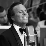Decenas de famosos envían un saludo de cumpleaños a Julio Iglesias que cumplirá 80 años. Foto: Facebook