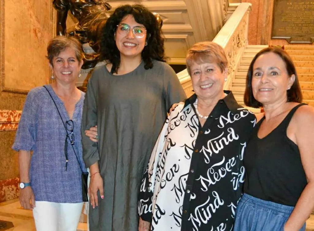 Este año Ecuador es el país invitado y aporta 34 de las obras que se podrán ver hasta el próximo 26 de mayo. Foto: Facebook Eventos En Red Madrid