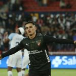 Alexander Alvarado mantiene a Liga de Quito en lo mas alto con Delfín y Mushuc Runa.