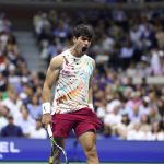 Carlos Alcaraz avanza a cuartos de final de US Open.