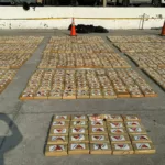 Imagen referencial. Cerca de 1,7 toneladas de cocaína fueron incautadas en Ecuador cuando eran trasladadas en una embarcación que navegaba a 92,6 kilómetros de la costa. Foto: Policía Nacional