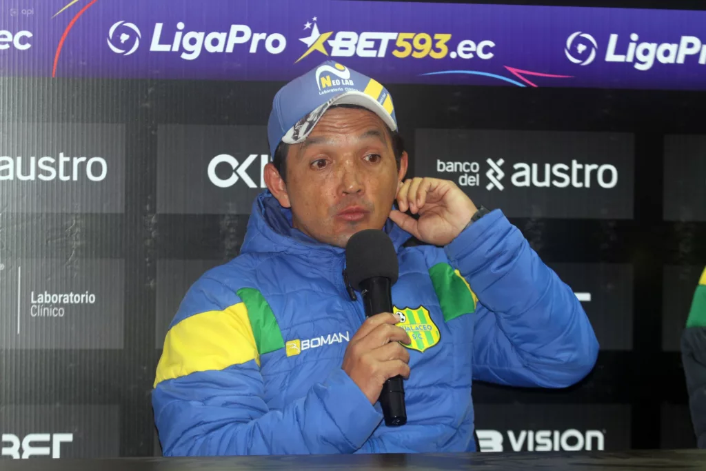 Leonardo Vanegas renuncia al equipo de Gualaceo S.C