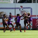 Mushuc Runa derrota 2-0 a Delfín y se ubica en lo más alto de la tabla de posiciones.