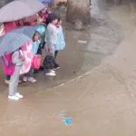 Un intensa lluvia que cayó sobre la ciudad la tarde de este jueves 28 de septiembre de 2023 generó inundaciones en varios sectores de la ciudad.