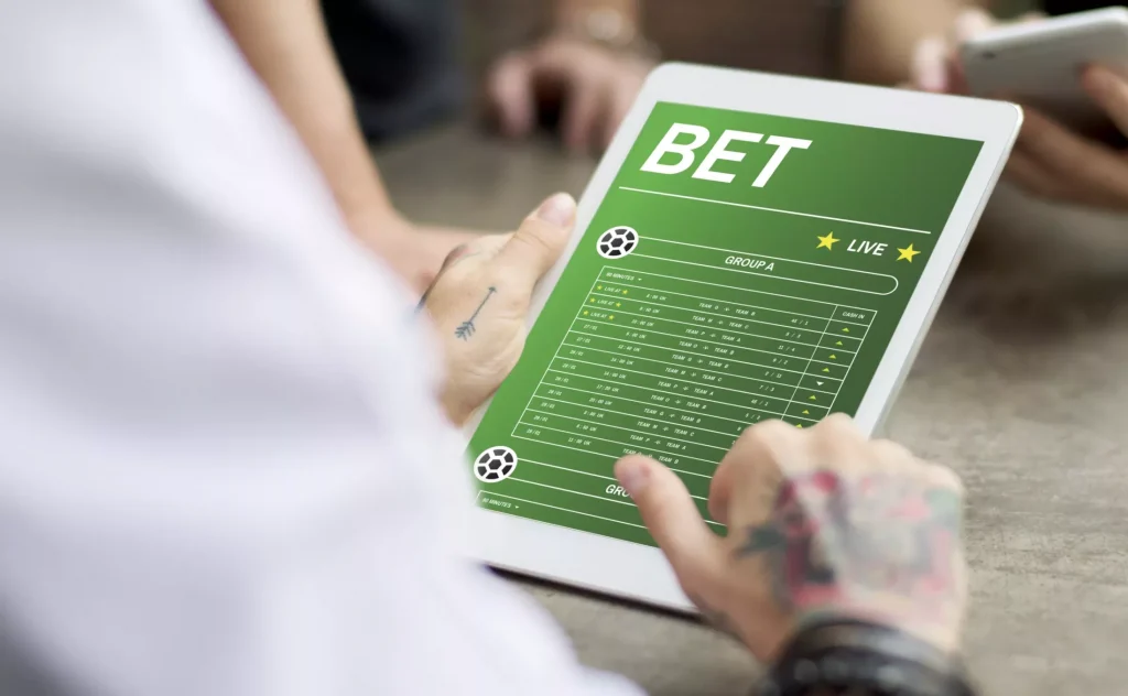 La Corte Suprema de Chile acogió un recurso de protección interpuesto por la Polla Chilena de Beneficencia S.A y ordenó bloquear los sitios de apuestas deportivas en línea. Foto: Freepik