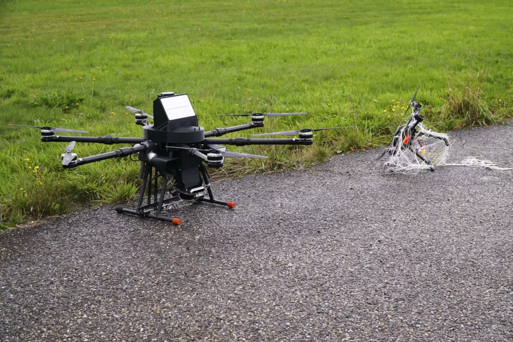 La guerra no tripulada de la OTAN, una carrera tecnológica de sistemas antidrones thumbnail