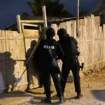 Nueve detenidos dejó un operativos contra la delincuencia realizados en Santa Elena y Guayas, informó este miércoles la Fiscalía.