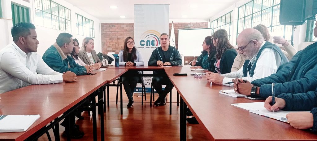 CNE dará los resultados preliminares a las 20:00