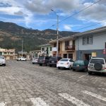 En las calles de los alrededores del Municipio de Girón se aplicará el parqueo tarifado. Cortesía