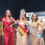 Camila Ojeda se convirtió en la nueva reina de los Barrios de Cuenca 2023-2024 tras la elección realizada en el Teatro de la Casa de la Cultura.