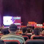 En el TEDx Cuenca se comparten experiencias desde lo local a lo global, desde diferentes perspectivas, para inspirar a otros a emprender e innovar. Foto Cortesía