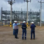Imagen referencial. Varias zonas de Ecuador registraron apagones la noche del miércoles por escasez de electricidad dentro del sistema nacional. Foto: X (Twitter)
