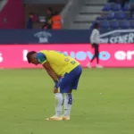 Joaquín Vergés se lamenta la derrota de Gualaceo SC ante Independiente del Valle.