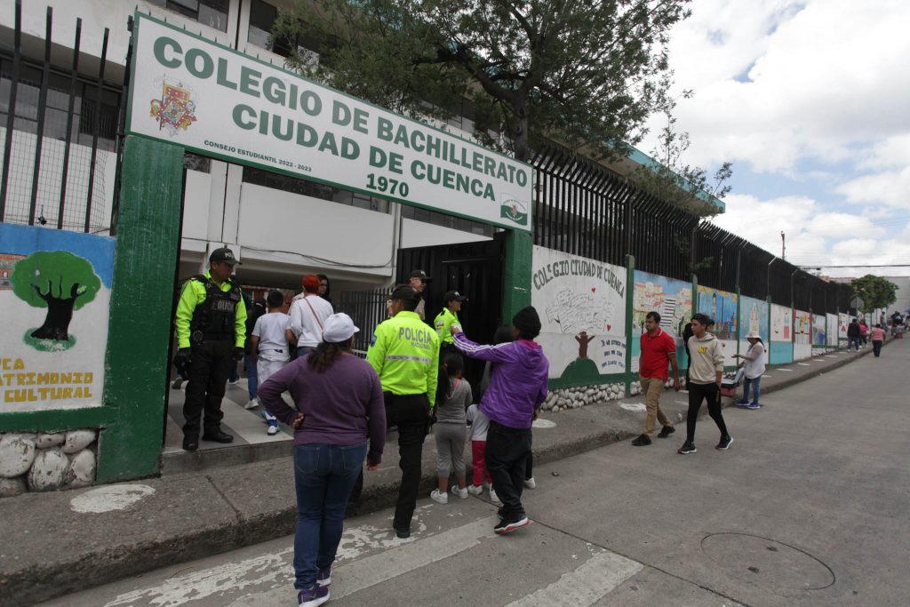 A las 17:00 se cerraron las urnas a nivel nacional como parte de la segunda vuelta de las elecciones anticipadas.