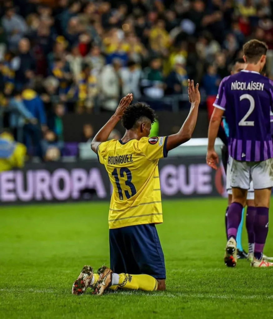 Kevin Rodríguez fue titular en la victoria del Unión Saint-Gilloise por 3-1.