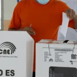 Personas privadas de la libertad sin sentencia ejecutoriada fueron los primeros en votar en la segunda vuelta este 12de octubre.