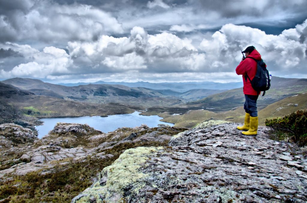 La protección de las reservas naturales de agua en zonas como el Cajas es fundamental para garantizar el abastecimiento. Cortesía Etapa