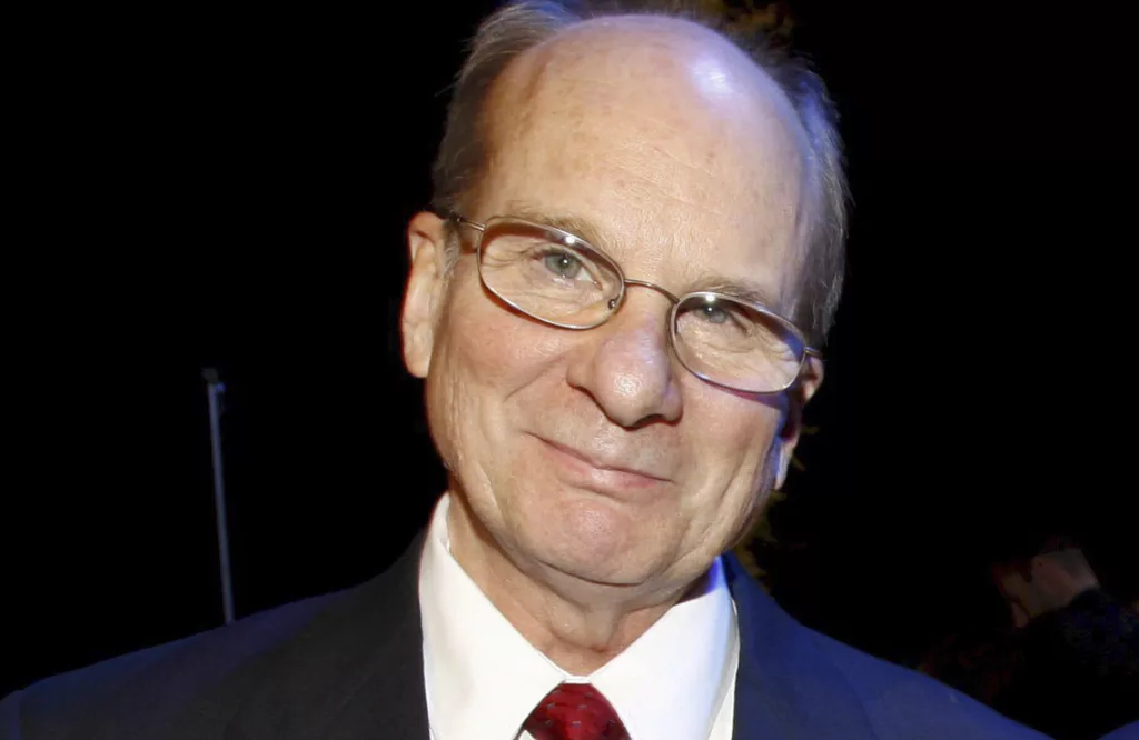 Los científicos Moungi G. Bawendi, Louis E. Brus (foto) y Alexei I. Ekimov son los ganadores del Premio Nobel de Química. Foto: EFE