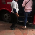 Una mujer fue víctima de abuso sexual cuando abordó un bus en el sector del Mercado 9 de Octubre, para trasladarse a su domicilio situado en Mayancela.
