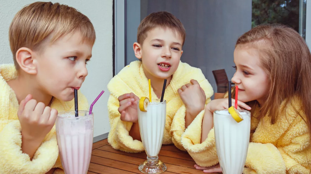 El consumo global de bebidas azucaradas ha aumentado, al menos, un 16 % desde 1990, según un estudio publicado este martes por la revista "Nature". Foto: Freepik