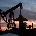 El precio del petróleo intermedio de Texas comenzó la jornada del miércoles con una caída del 1,84% y se situaba en USD 87,59 el barril. Foto: Freepik