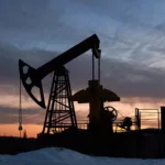 Imagen referencial. El precio del petróleo intermedio de Texas abrió este martes con una bajada del 0,39%, hasta USD 86,04 el barril. Foto: Freepik