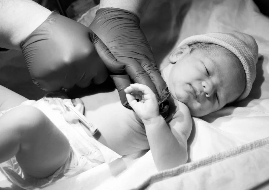 Unos 13,4 millones de bebés, uno de cada 10 en el planeta, nacen al año antes de los 37 semanas de gestación, advierte un estudio. Foto: Freepik