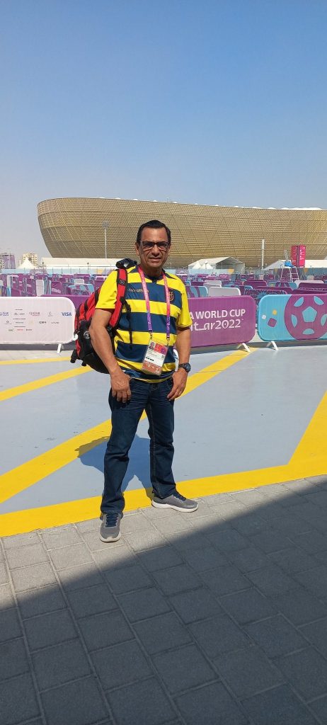 El periodista deportivo Rómulo Barcos Cun falleció en Guayaquil. Así lo confirmaron este lunes sus compañeros de radio La Redonda.