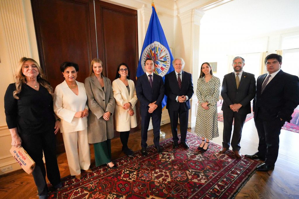 El presidente electo Daniel Noboa acordó estrategias de cooperación internacional con el secretario general de la OEA, Luis Almagro.