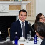 El presidente electo de Ecuador, Daniel Noboa, regresó a su país tras una gira de más de dos semanas por España, Italia y EE.UU.