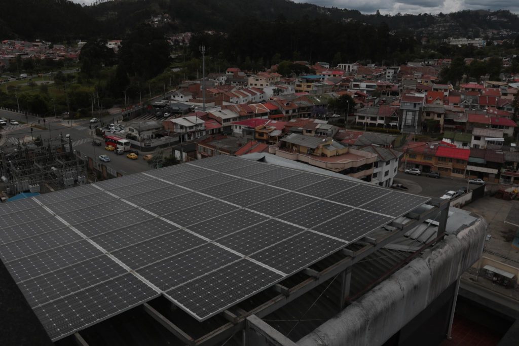 Buscan generar su propia electricidad en las casas