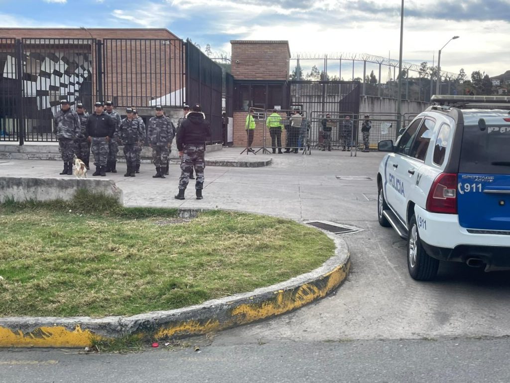 El SNAI controló los incidentes generados en varias cárceles del país, donde se registraron retenciones forzosas de guardias penitenciarios.