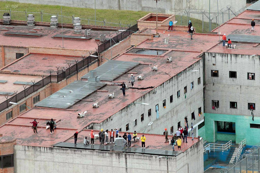 Un total de 125 guías penitenciarios y 14 miembros del personal administrativo permanecen retenidos hasta este miércoles 10 de enero de 2024.