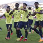 Con un doblete de Yaimar Medina y un gol de Cristhoper Zambrano, Ecuador goleó por 3-0 a Colombia en el inicio del Preolímpico Sub-23.