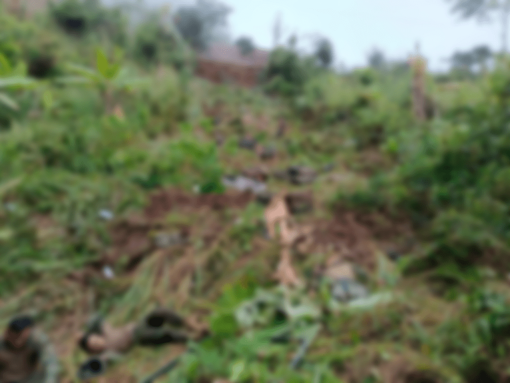 Un militar fallecido y 20 heridos deja el vuelco de un camión en Zamora Chinchipe este martes 9 de enero de 2024.