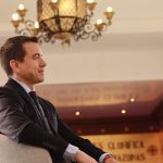 El presidente Daniel Noboa consiguió este viernes 9 de febrero 2024 sacar adelante su iniciativa para subir el IVA al 13 %.