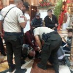 Ciudadanos capturaron a un agresor, el 27 de diciembre de 2023, en las instalaciones de la Catedral de la Inmaculada Concepción de Cuenca.