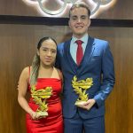 Los azuayos Sofía Guevara y Juan Toral fueron reconocidos en la Gala de la FENA. Cortesía