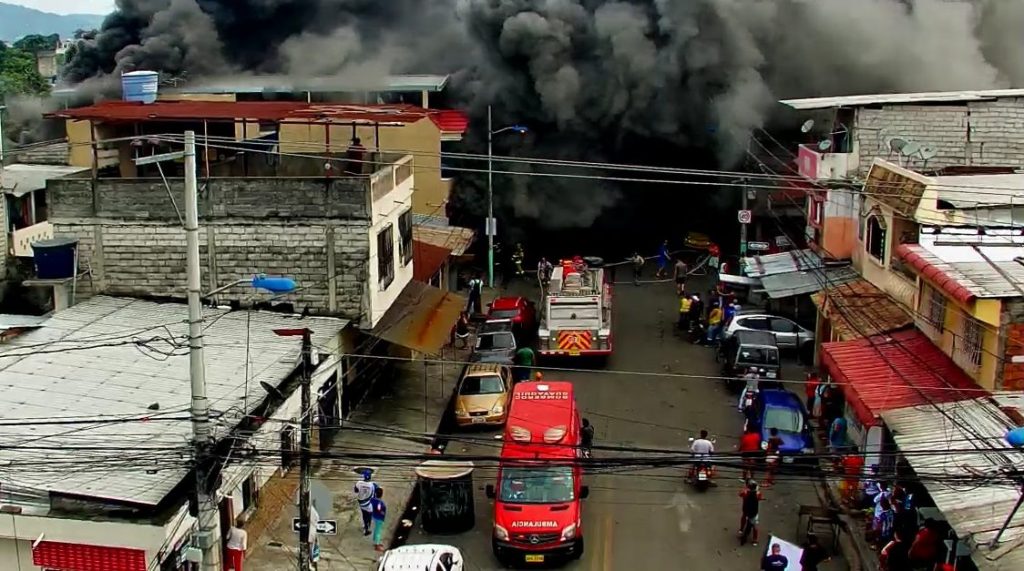 Incendio ocurrido la mañana de este viernes, 12 de enero de 2024, en Guayaquil.