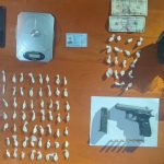 La Policía Nacional efectuó un operativo en el sector Barrial Blanco contra el expendio de sustancias ilícitas.