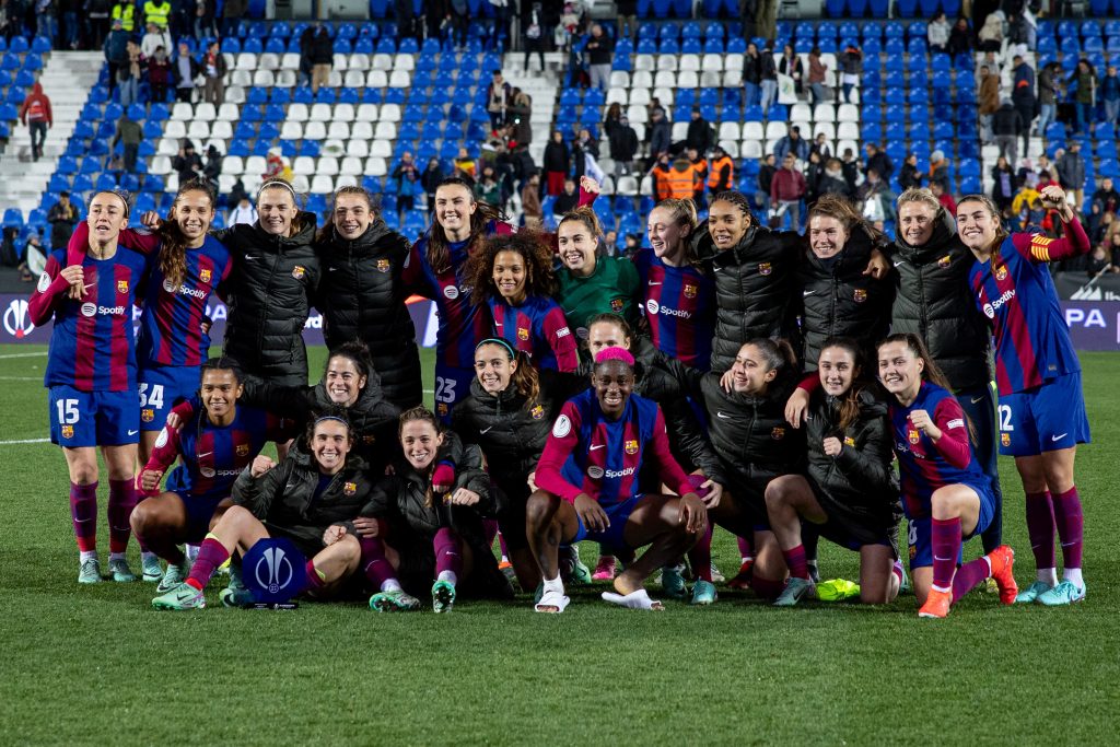 Jugadoras del Barca celebran pase a la final de la Supercopa. Foto: EFE