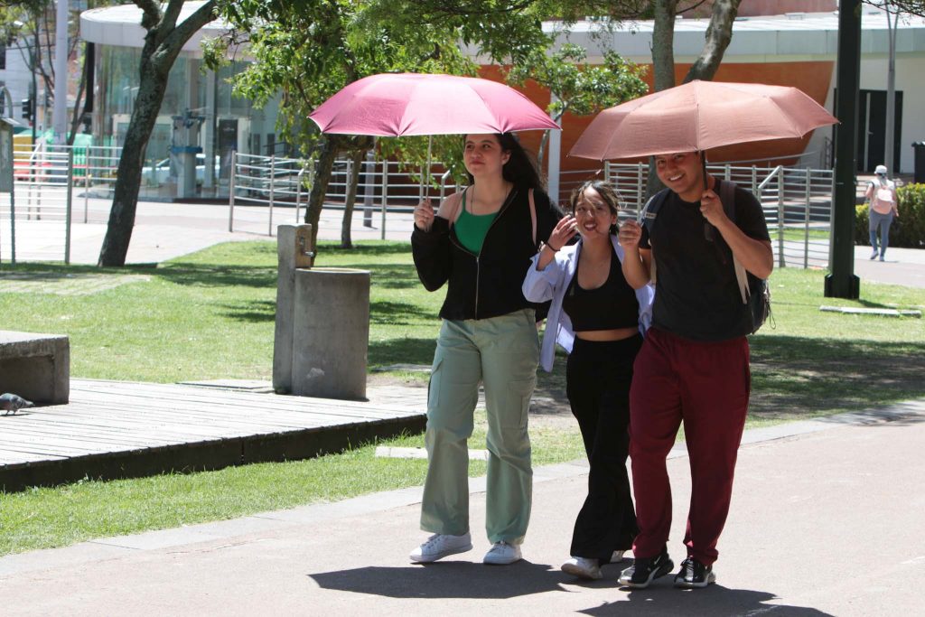 Ola de calor golpea a Azuay