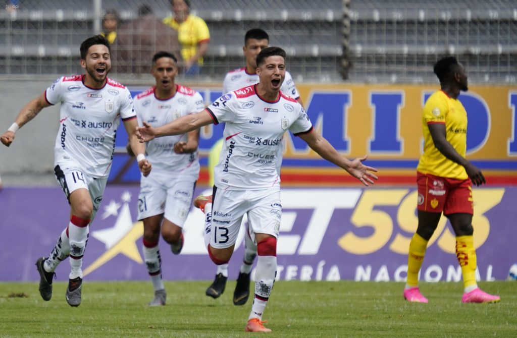David Noboa y Rodrigo Díaz serán bajas de Deportivo Cuenca para visitar a Orense por LigaPro. Foto: API