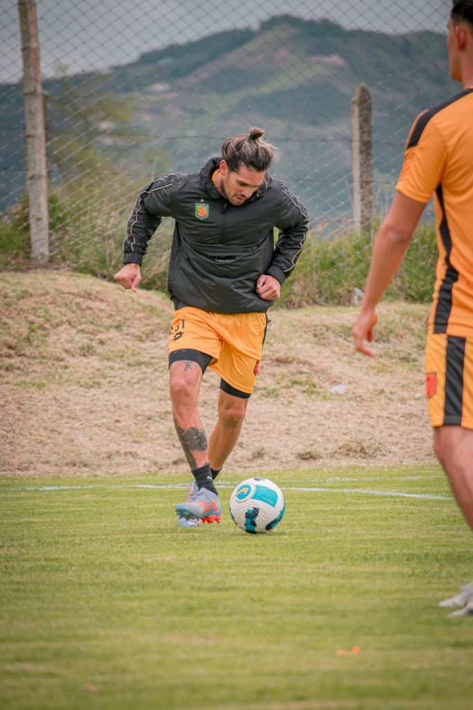 Pablo Magnín se sumó a los entrenamientos de Deportivo Cuenca. Foto: Deportivo Cuenca