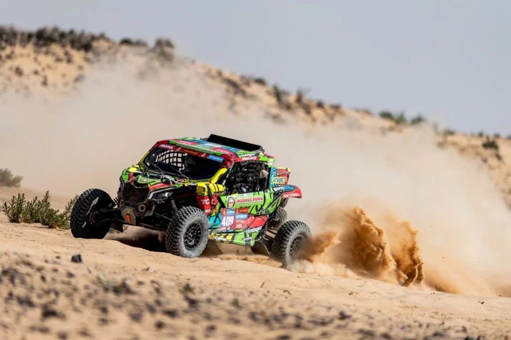 Carrera de Guayasamín en el rally Dakar.