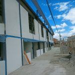 La construcción del mercado “4 de Noviembre”, de la parroquia Ricaurte, registra un avance del 75 %. La obra concluirá en abril para su apertura. BPR