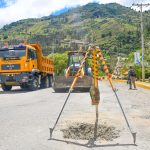 El tramo vial sirve de acceso al Centro de Revisión Técnica Vehicular (CRTV) y al Mercado Mayorista “Los Cañaverales”. El segmento se encuentra en mal estado. Cortesía