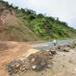 Así está la vía Cuenca – Molleturo – El Empalme a la altura del kilómetro 90.