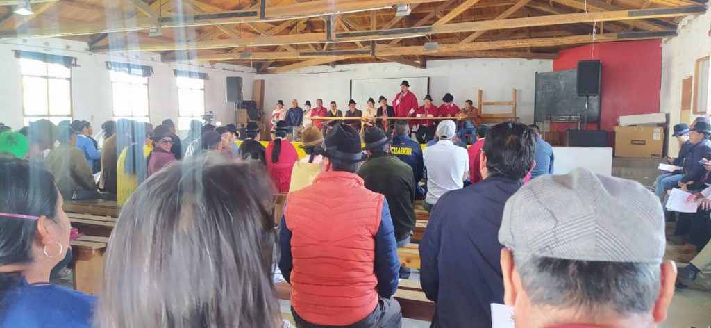 Miembros del Movimiento Indígena y Campesino de Cotopaxi.
