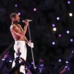 Usher encendió el Super Bowl 2024 con un homenaje a la música afroamericana. Foto EFE
